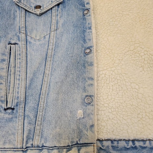 Levi’s Vintage 1980s Trucker Sherpa Jean Denim Jacket Made in USA Size 42 L - Picture 11 of 16